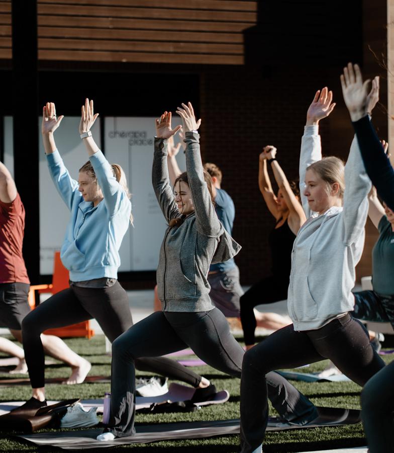 Sisu fitness and wellness event photographed by Lloyd Duimstra, downtown Sioux Falls SD