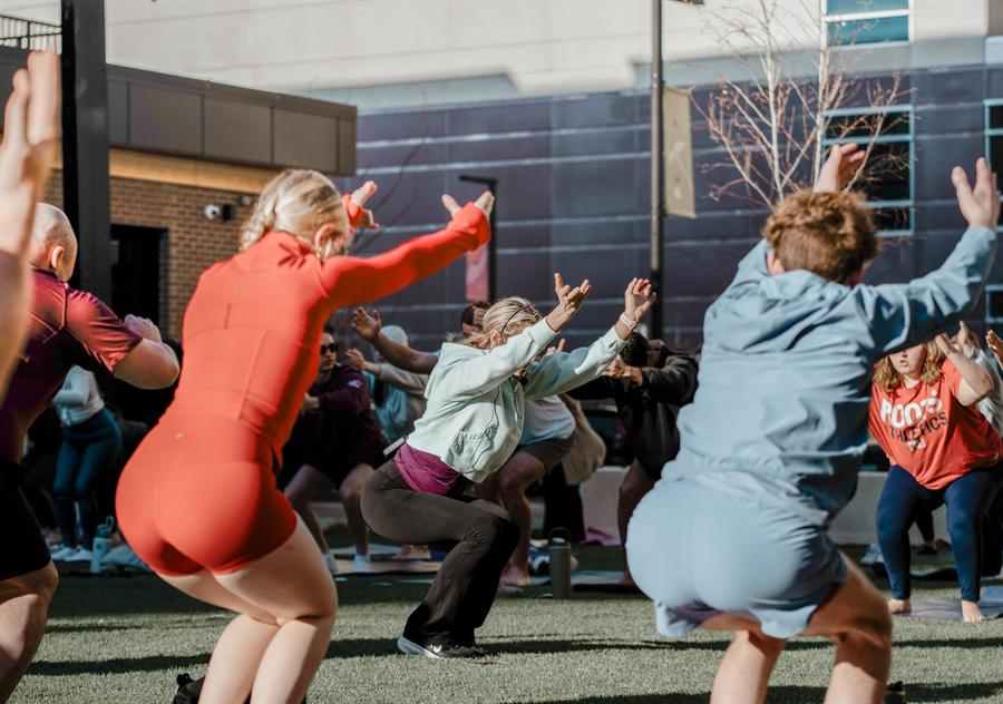 Sisu fitness and wellness event photographed by Lloyd Duimstra, downtown Sioux Falls SD
