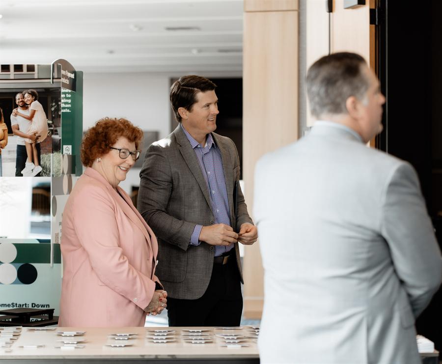 Corporate conference photography for FHLB Des Moines by Lloyd Duimstra, Sioux Falls SD