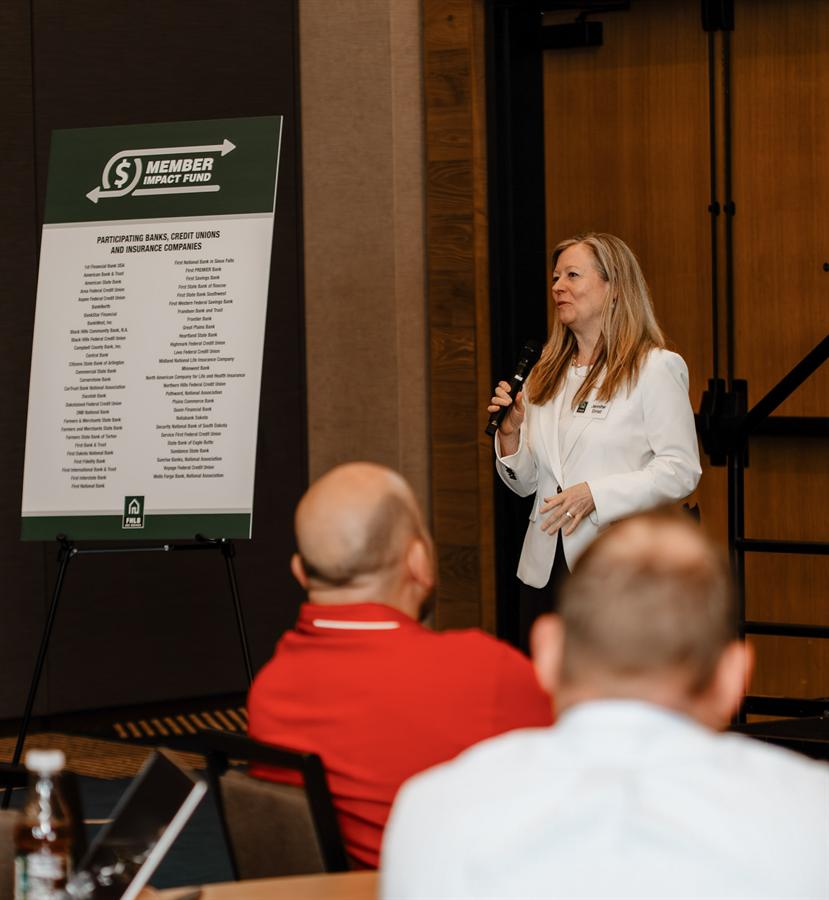 Corporate conference photography for FHLB Des Moines by Lloyd Duimstra, Sioux Falls SD
