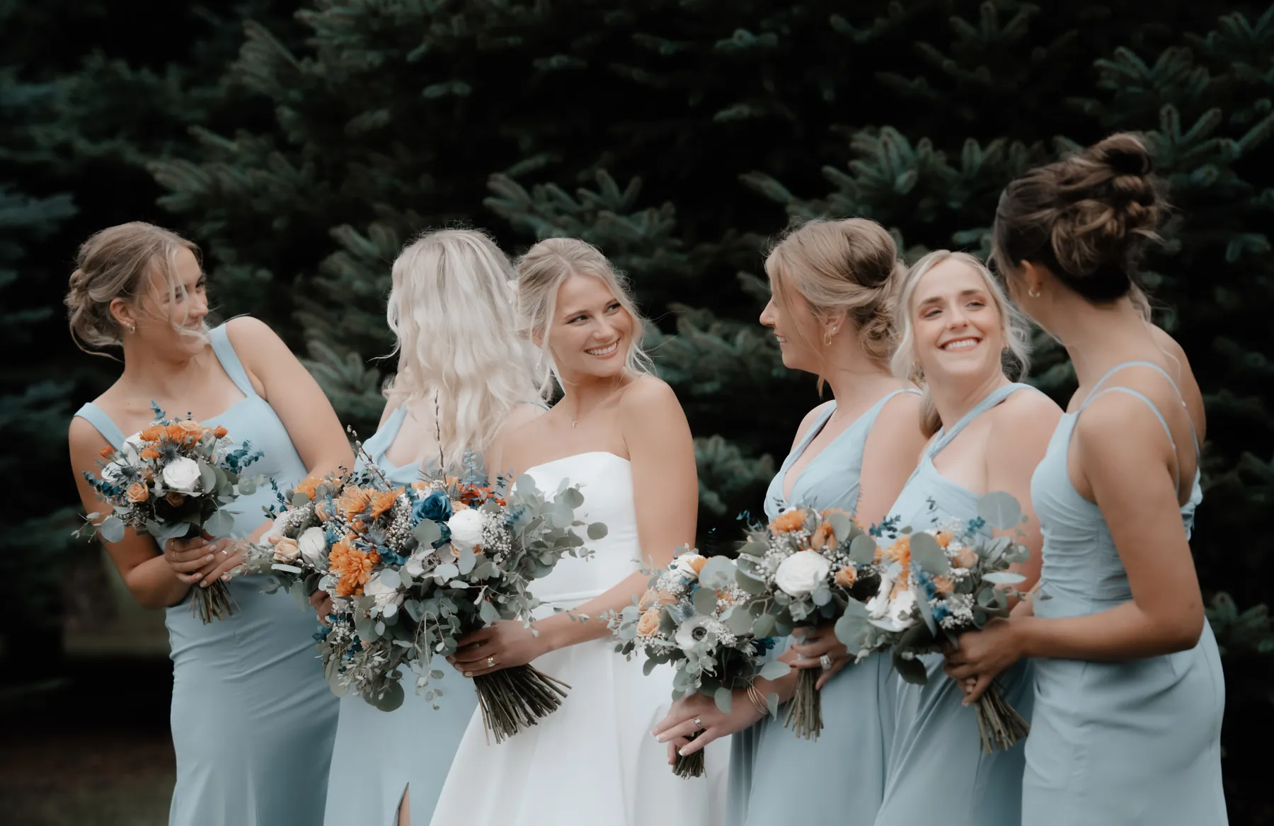 Wedding moment captured by Lloyd Duimstra, Sioux Falls SD