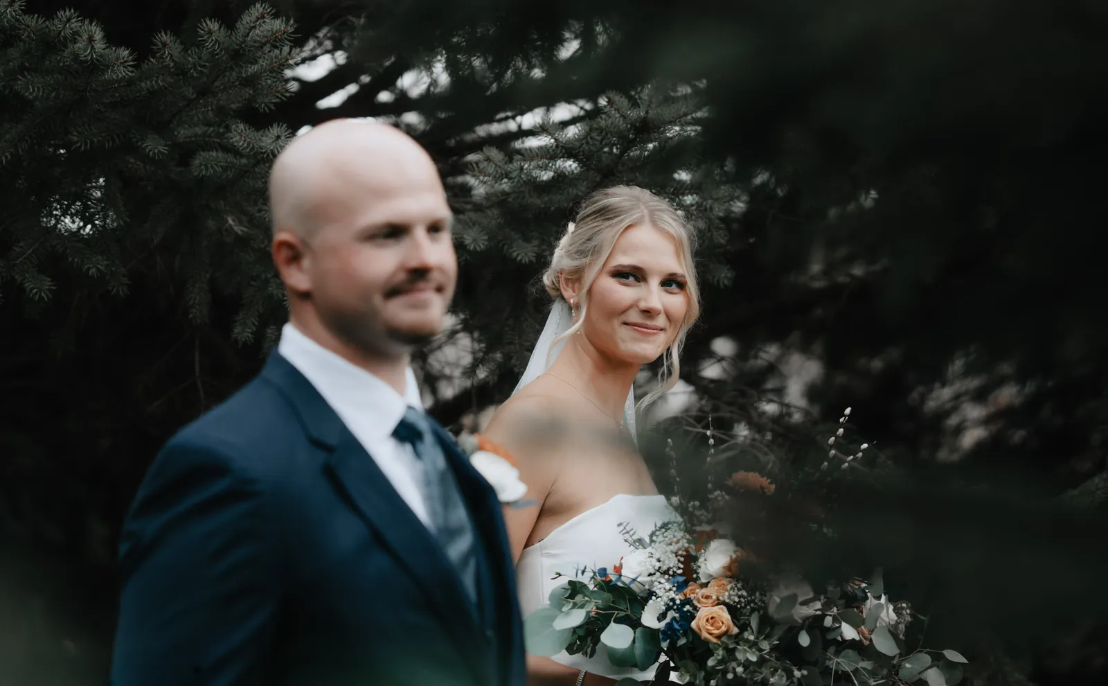 Wedding photography by Lloyd Duimstra, Sioux Falls SD