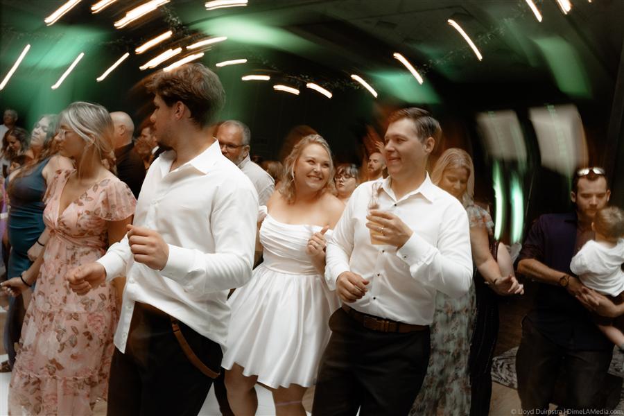 Wedding photography by Lloyd Duimstra, Sioux Falls SD