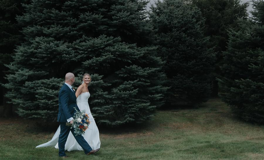 Wedding photography by Lloyd Duimstra, Sioux Falls SD